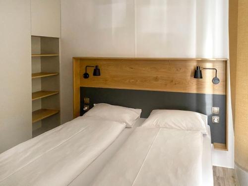  Holiday Home Bungalow Isola Premium by Interhome in Gudo