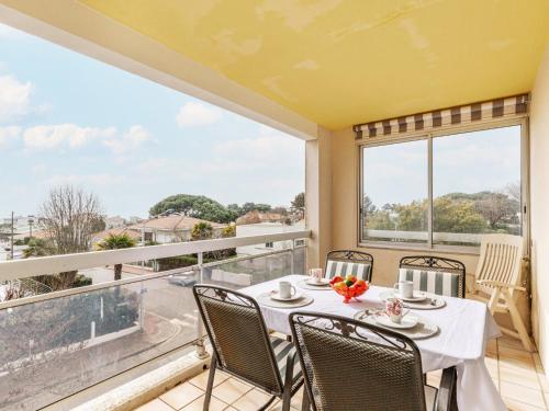 Apartment Le Garden by Interhome - Location saisonnière - Royan