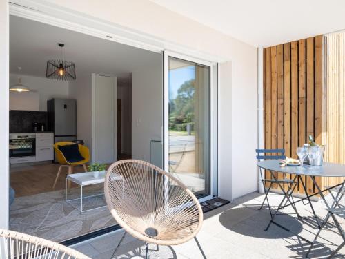Apartment Hemisphère by Interhome
