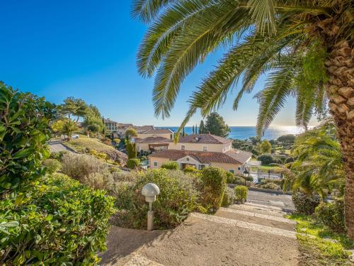 Apartment Le Village - C4319 by Interhome near LA TABLE D EMI