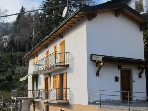 Holiday Home Casa del Sole by Interhome in Casasco Intelvi