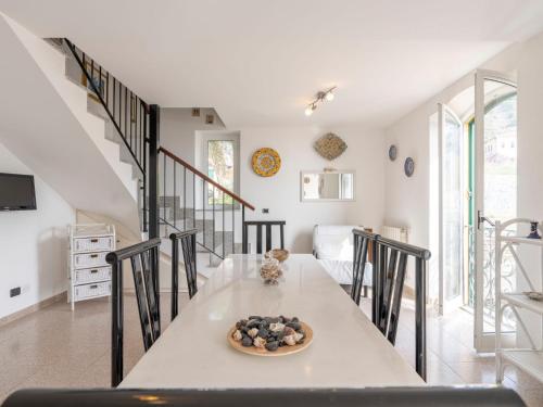  Apartment Bella Vista by Interhome in Latte
