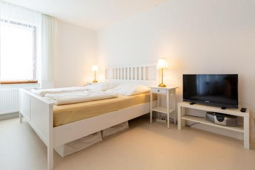 Ferienwohnpark Immenstaad am Bodensee Ein-Zimmer-Apartment 53 13