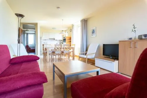 Ferienwohnpark Immenstaad am Bodensee Zwei-Zimmer-Apartment 51 13 in Immenstaad am Bodensee, Deutschland