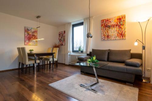 Ferienwohnpark Immenstaad am Bodensee Zwei-Zimmer-Apartment 49 14 1.1km von Am Klötzenen Forst entfernt