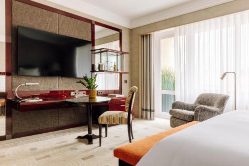 room detail thumbnail 0