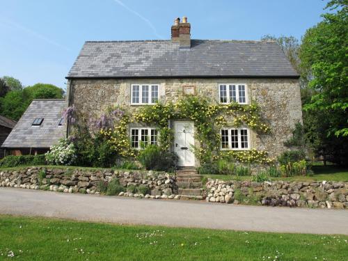 Five-Bedroom House - Little Mersley Farmhouse