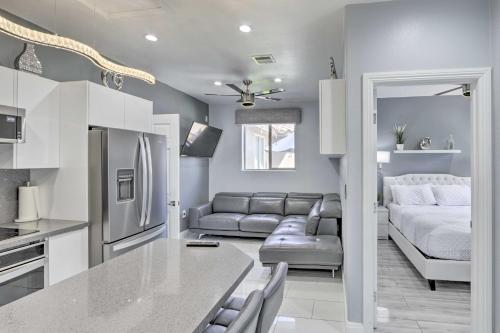 Modern Las Vegas Home with Patio 10 Mi to The Strip, Las Vegas (fotografie 2)