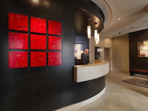 St Regis Hotel