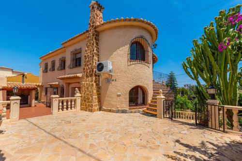 Villa with Private Pool image 3