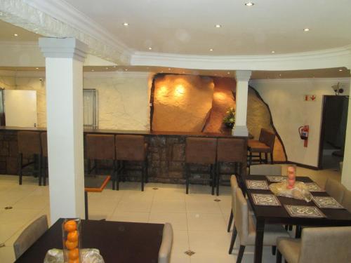 Restaurant, Ecotel Midrand in Midrand