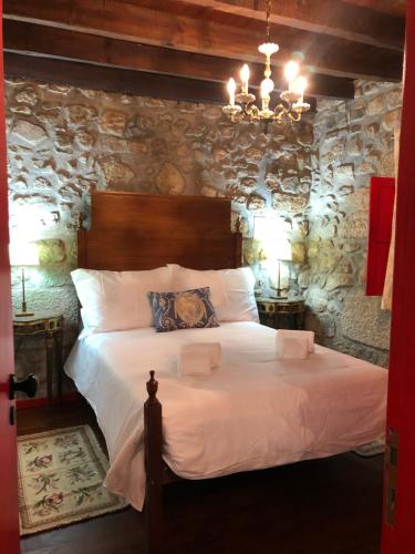 Casa Dos Cabritos in กูเวีย