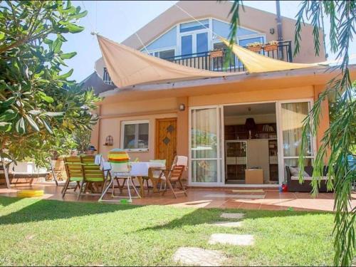 Stupendous Villa in Chania with Terrace and Garden gîte à louer Metóchi