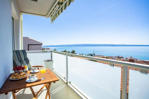 ROYAL VIEW, Podstrana (Foto 3)