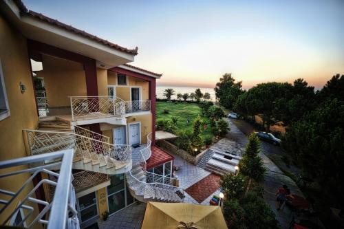 Irida Beach Resort Suites