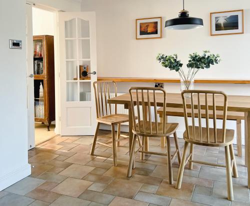 Iekārtas, Bright & Cosy - Jacuzzi - Log Burner - King Beds in Boxgrove