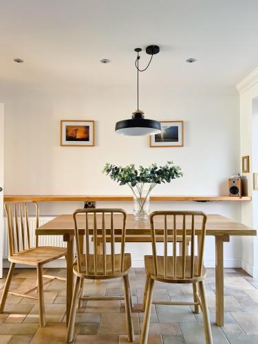 Iekārtas, Bright & Cosy - Jacuzzi - Log Burner - King Beds in Boxgrove