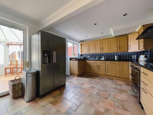 Bright & Cosy - Jacuzzi - Log Burner - King Beds in Boxgrove