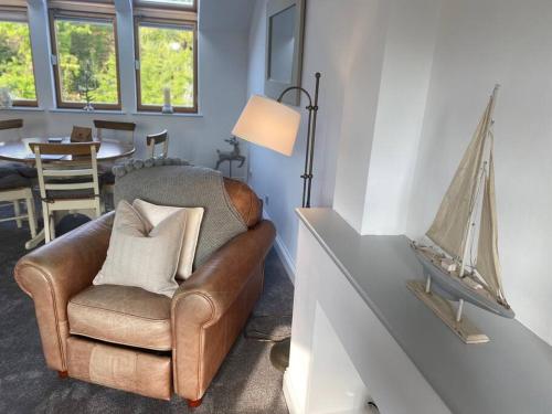 Létesítmények, Country cottage with private garden close to beach in St Mary