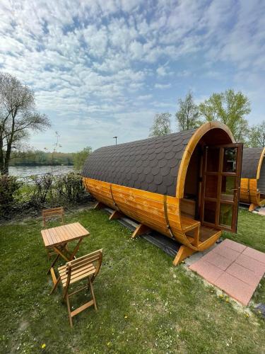 Donaucamping Emmersdorf in 多瑙河畔埃默斯多夫