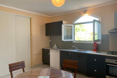 ห้องครัว, Appartement La Campagne in บัว โฌลอง