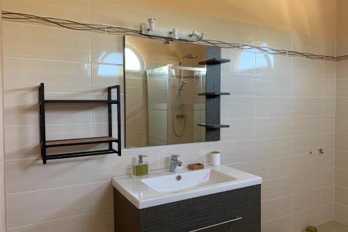 ห้องน้ำ, Appartement La Campagne in บัว โฌลอง