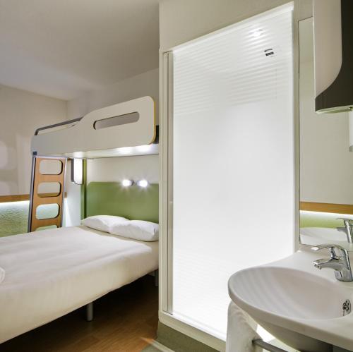 ibis budget Hotel Edinburgh Park - image 6