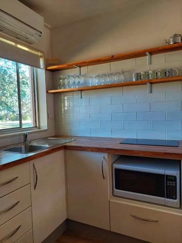 Two Bedroom Apartment - Queen, Double and Single Bed