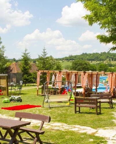 Holiday Home Rodjak sa sela - image 5