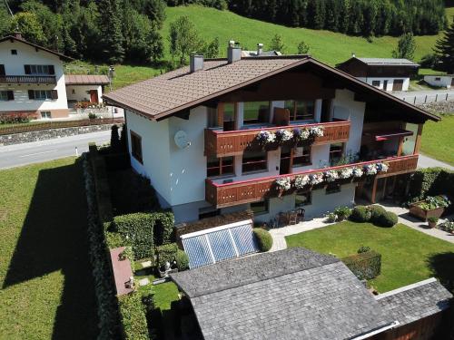 Haus Christopherus in Klösterle am Arlberg, Österreich