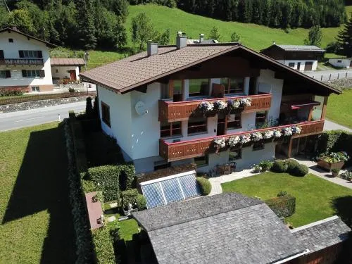 Haus Christopherus in Klösterle am Arlberg, Österreich