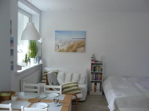 Przytulny Apartament Kołobrzeg - Podczele (Przytulny Apartament Kolobrzeg - Podczele) in ปอดตเชเลอ