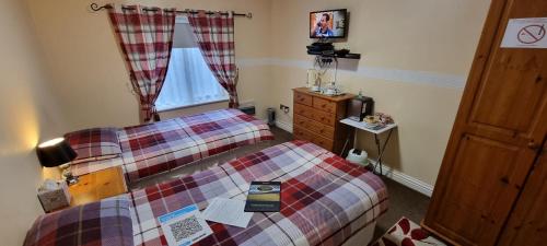 Town House B & B - image 9