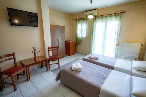 Tsironis Rooms - image 4
