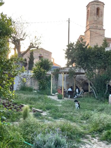 Casa rural con jardín,a 8km playa y en la naturaleza Taronja&canyella