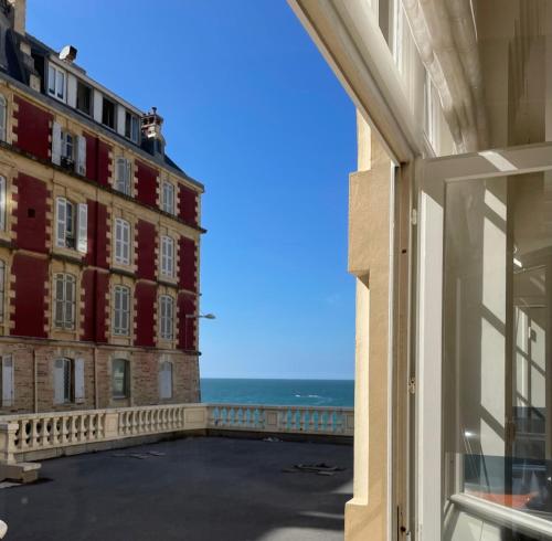 Superbe appartement au bord de l'océan - Location saisonnière - Biarritz