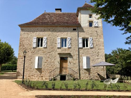 Chateau Bataille, Demeure quercinoise 6 8 pers gîte à louer Saint-Perdoux