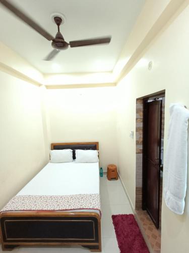 Hotel Saraswati Palace – Varanasi, VA