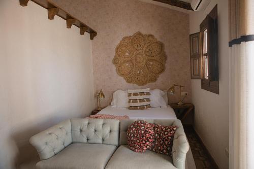 Classic Double Room with Balcony Posada Morisca Charming Hotel Boutique 15