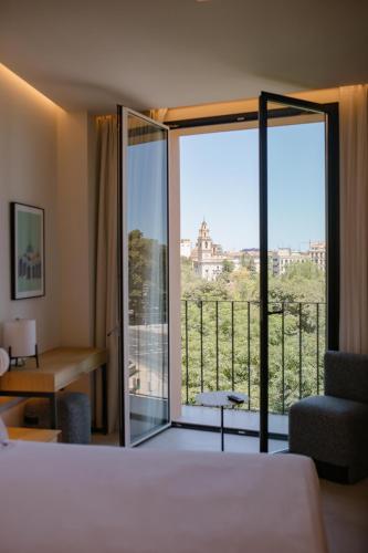 MYR Puerta Serranos, Valencia