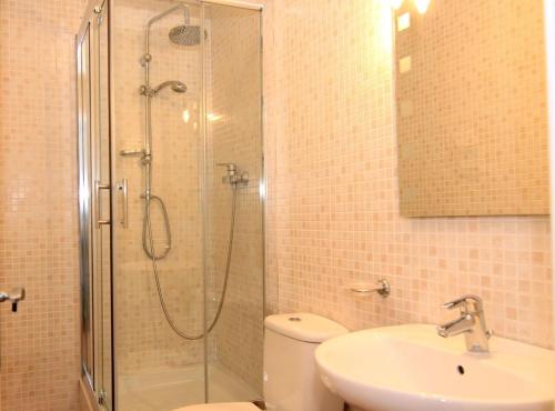 MUNTANYA - Apartments & one with Terrace next to Sagrada Familia, Barcelona (photo 6)