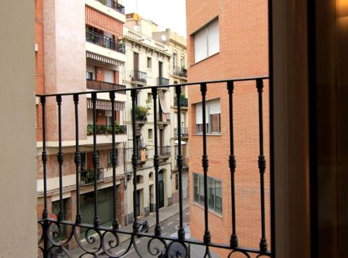 MUNTANYA - Apartments & one with Terrace next to Sagrada Familia, Barcelona (photo 7)