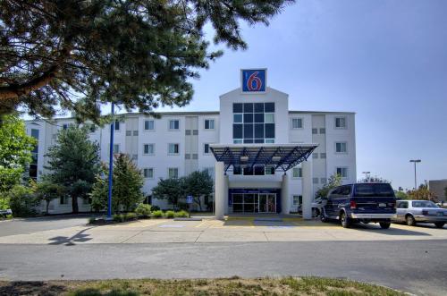 Motel 6-Portsmouth, NH