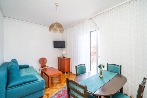  Apartments Peco in Mokošica