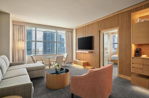 1395 BRICKELL AVENUE MIAMI - image 3