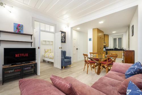 WHome Bairro Alto 2-Bed Central Location Fully Equipped, Lisbonne
