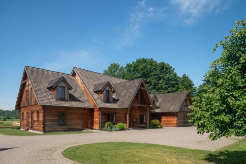 Viesnīcas āriene, Cedrový penzion (Cedrovy penzion) in Vysoke Myto