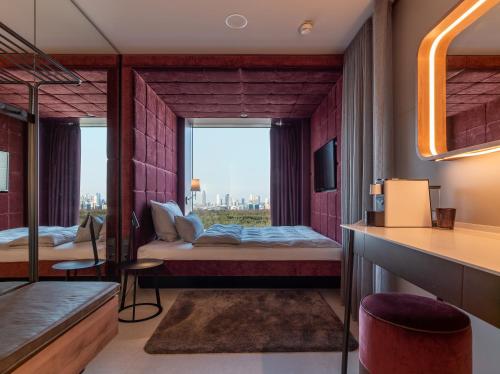 Smart Room – with a view