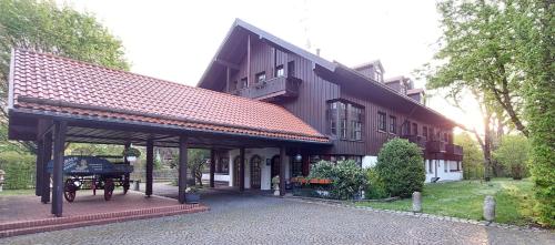 Hotel Schrenkhof in Unterhaching, Deutschland