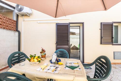 Létesítmények, Villa Queen Dany in Lido di Noto in Lido di Noto